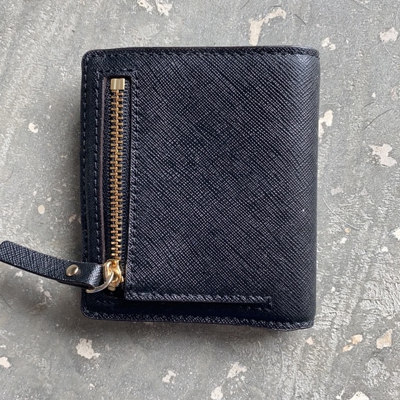 Kate Spade wallet - Picture 3 of 3